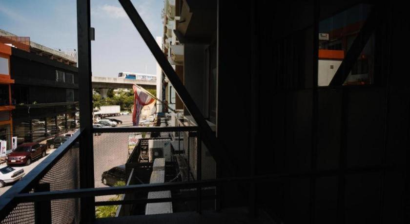 Hostel Sook Station Bangkok